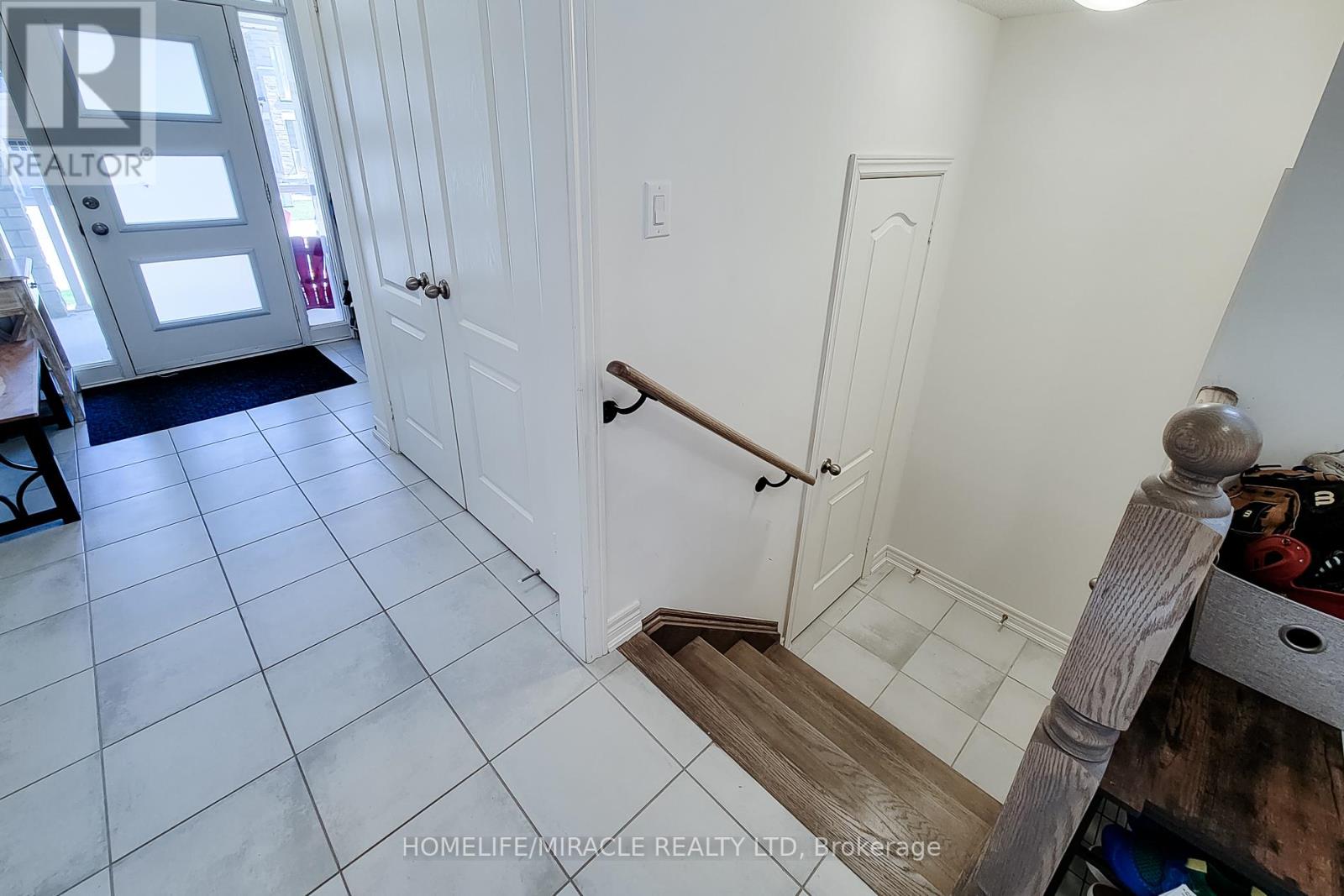 88 Westfield Crescent, Hamilton (Waterdown), Ontario  L8B 1X9 - Photo 43 - X13065178