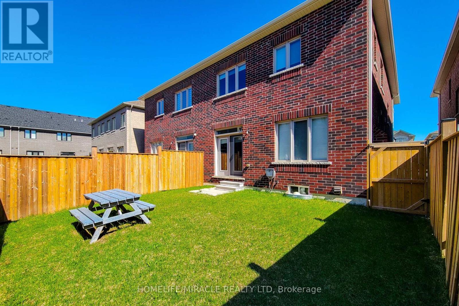 88 Westfield Crescent, Hamilton (Waterdown), Ontario  L8B 1X9 - Photo 47 - X13065178