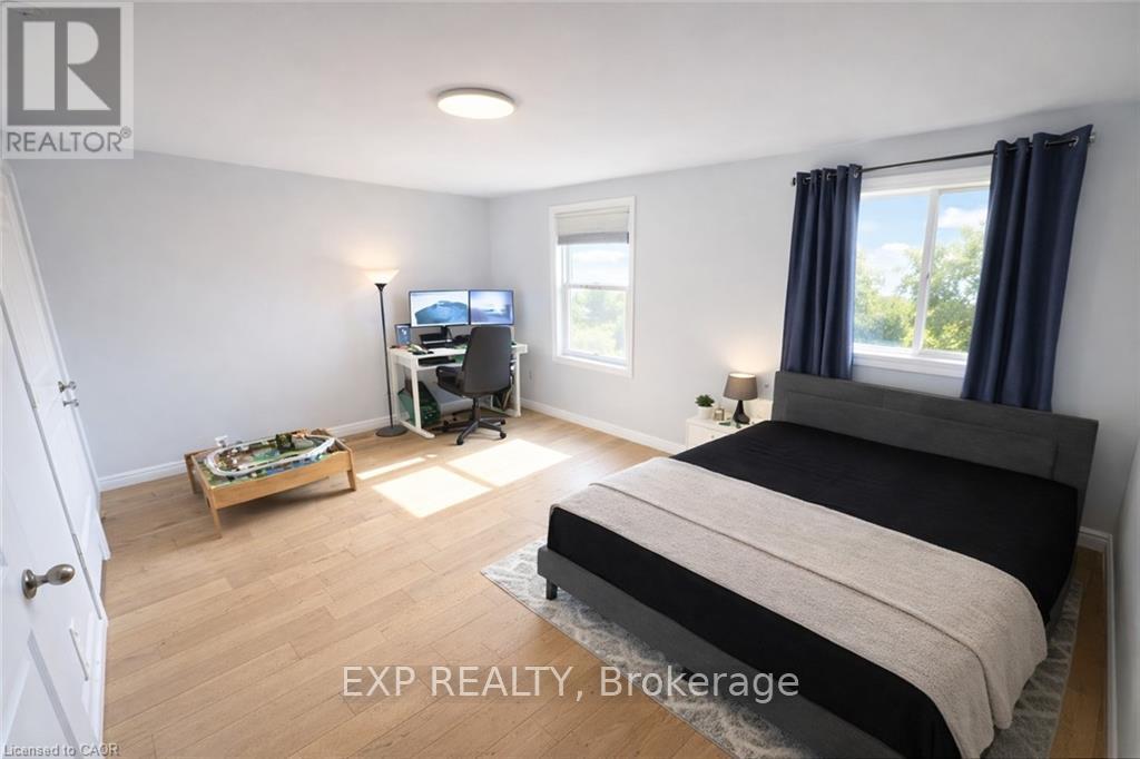 150 Overlea Drive, Kitchener, Ontario  N2M 1T3 - Photo 6 - X13065210