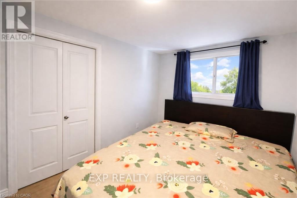 150 Overlea Drive, Kitchener, Ontario  N2M 1T3 - Photo 8 - X13065210