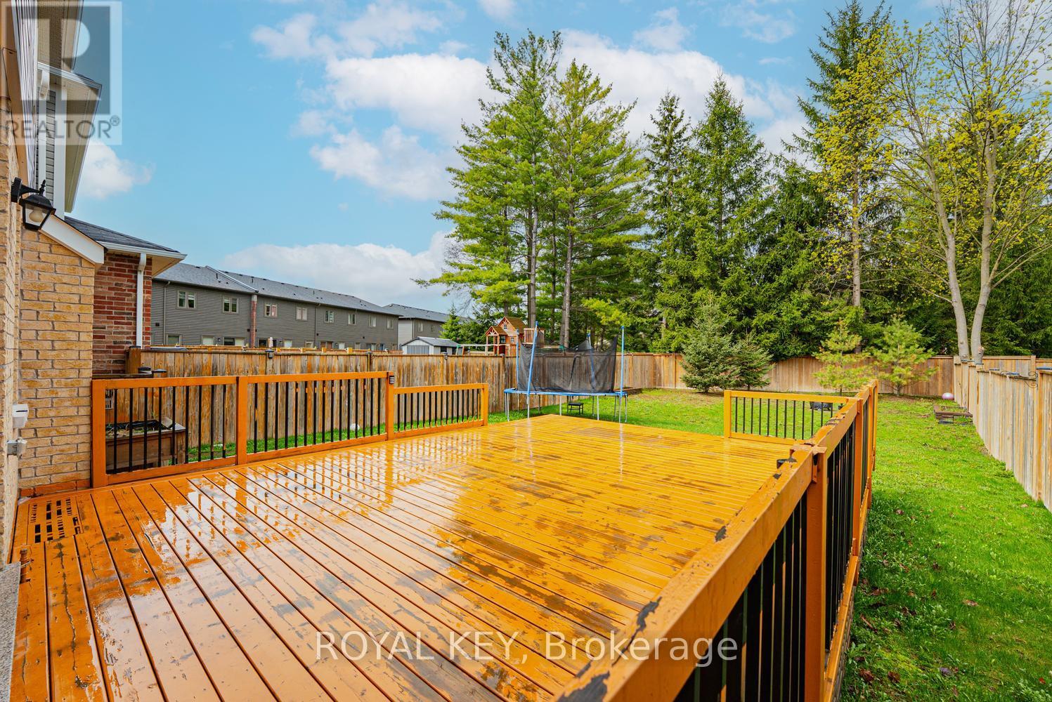 348 Equestrian Way, Cambridge, Ontario  N3E 0C1 - Photo 46 - X13065272