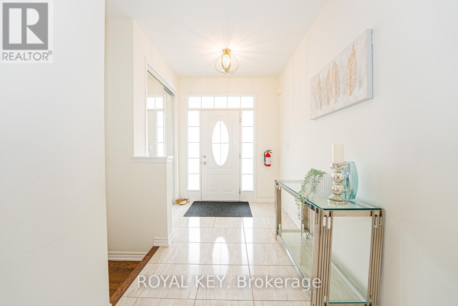 348 Equestrian Way, Cambridge, Ontario  N3E 0C1 - Photo 8 - X13065272