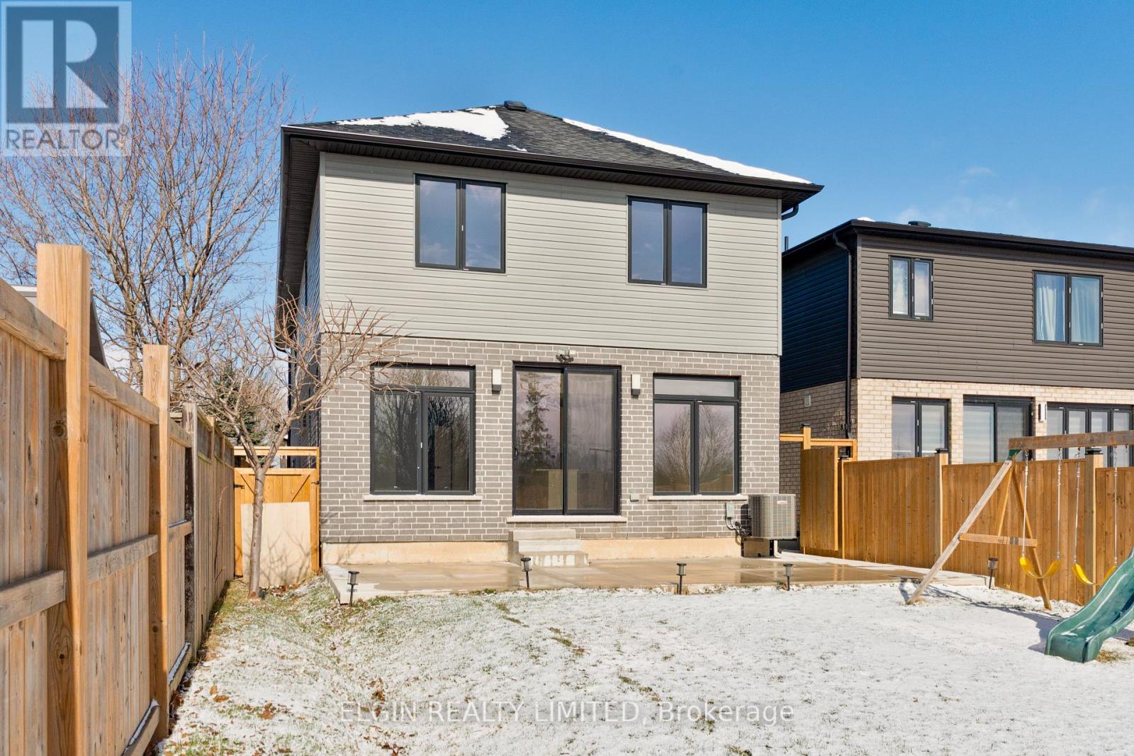 41531 Florence Court, Southwold, Ontario  N5P 4N4 - Photo 39 - X12896732