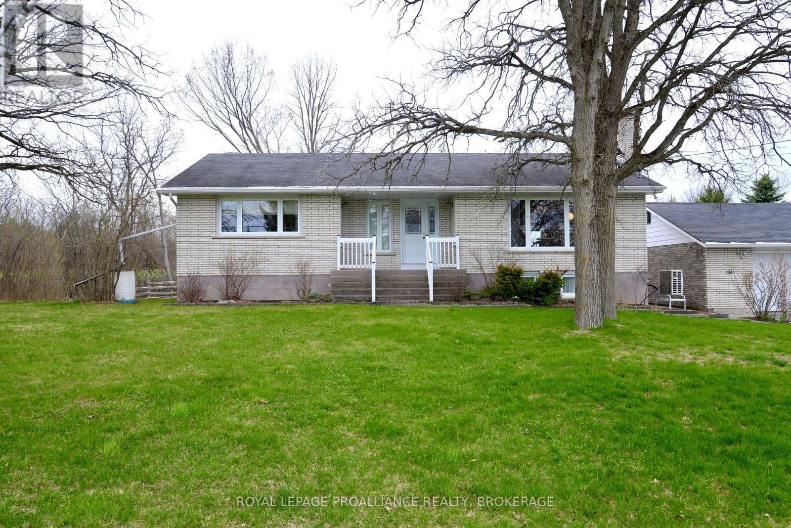 2489 Leeman Road, Kingston, Ontario  K0H 1M0 - Photo 2 - X13065482