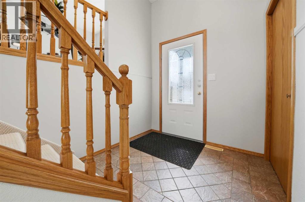 192 Reichley Street, Red Deer, Alberta  T4P 3S8 - Photo 5 - A2305389