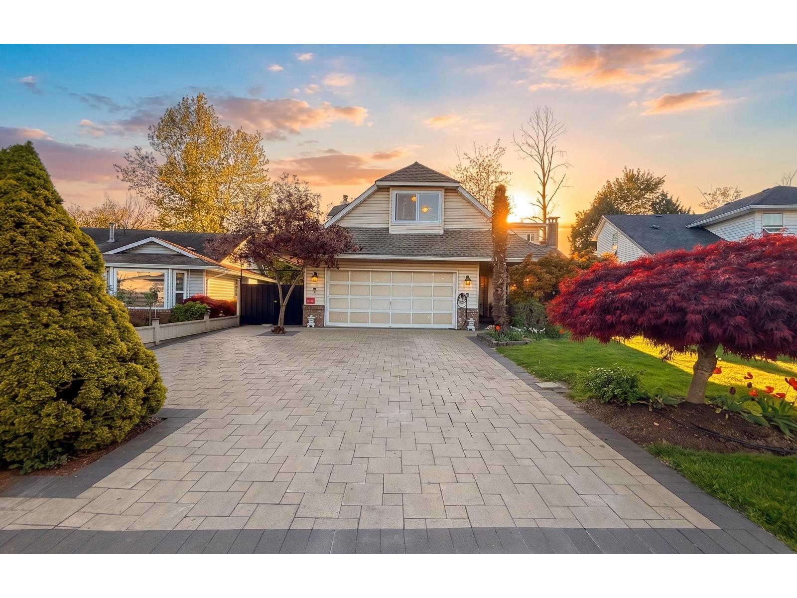 7461 123 Street, Surrey, British Columbia  V3W 9N1 - Photo 2 - R3117477