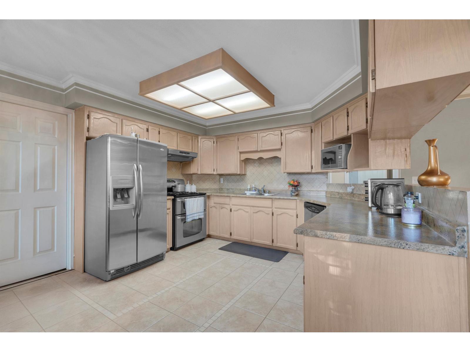 7461 123 Street, Surrey, British Columbia  V3W 9N1 - Photo 11 - R3117477