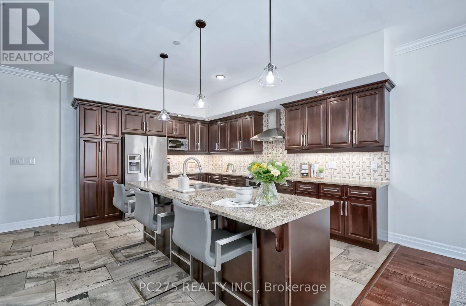 2401 - 330 Ridout Street N, London East, Ontario  N6C 3Z3 - Photo 5 - X13065326