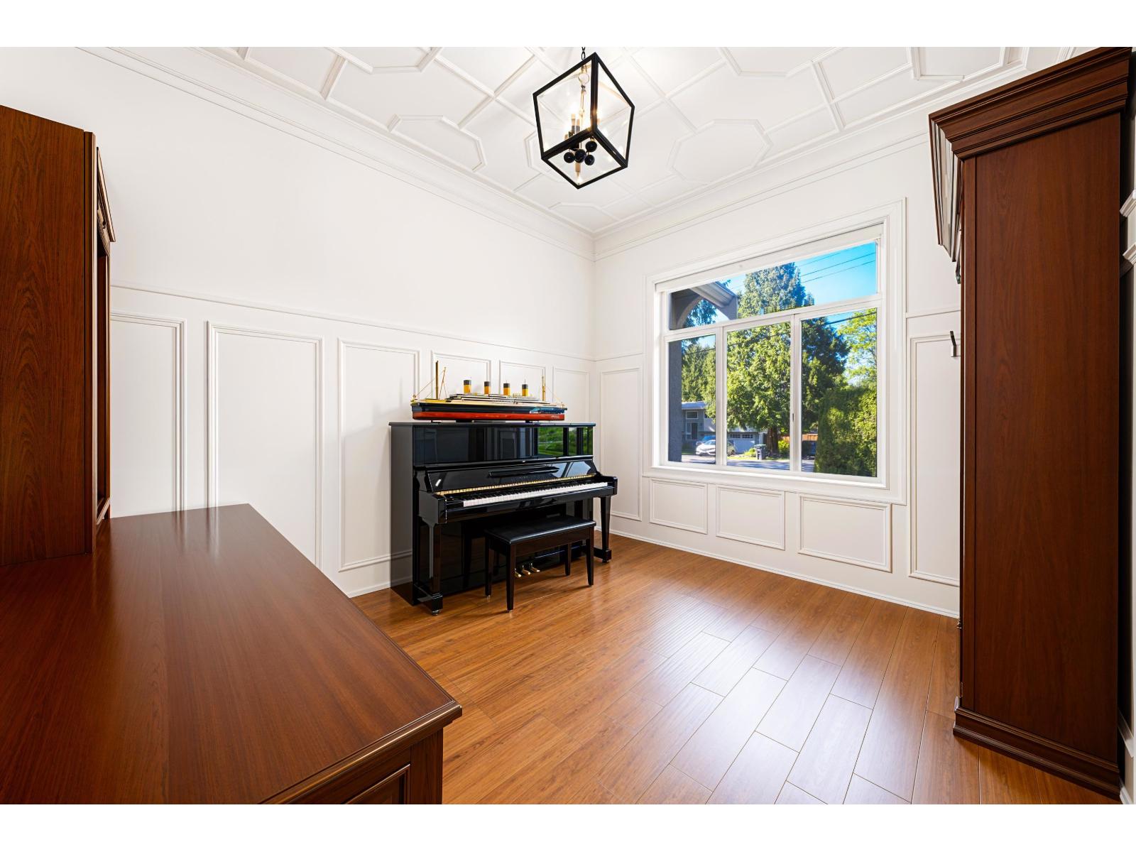 13062 15a Avenue, Surrey, British Columbia  V4A 1M3 - Photo 13 - R3117591