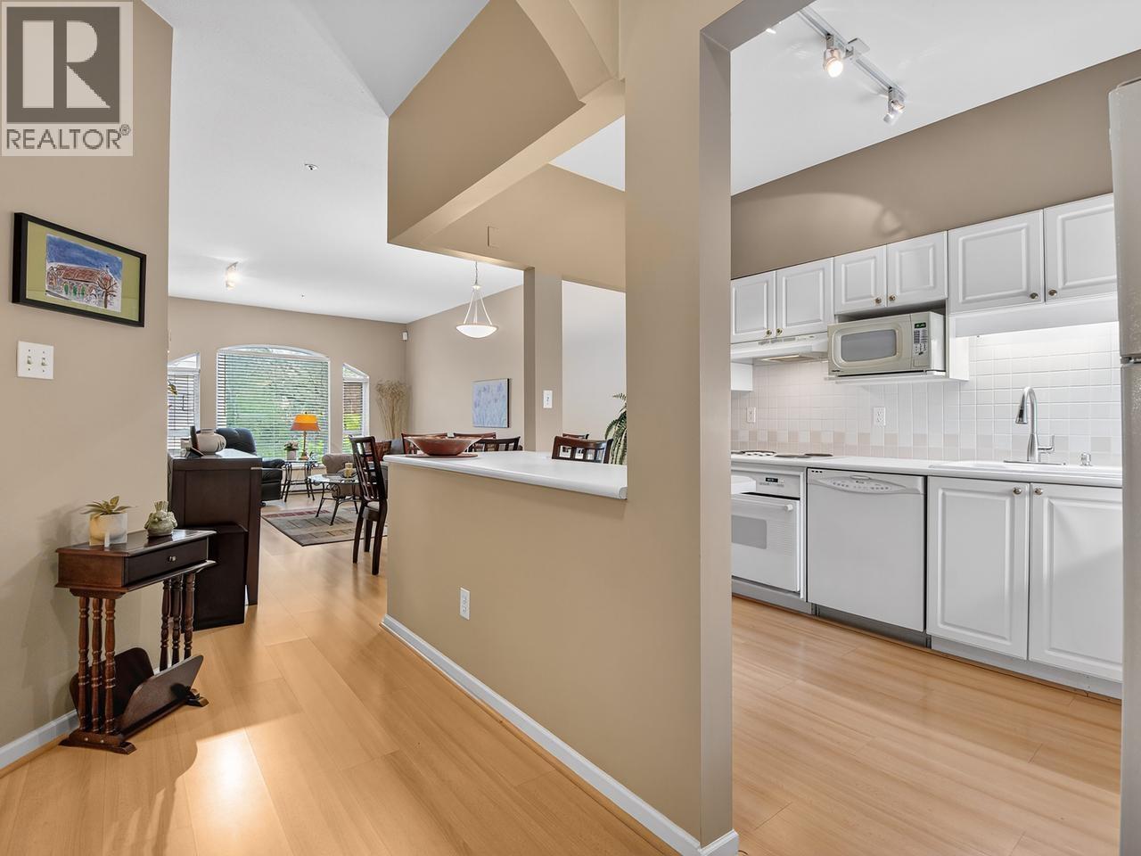 513 5262 Oakmount Crescent, Burnaby, British Columbia  V5H 4R7 - Photo 10 - R3117851