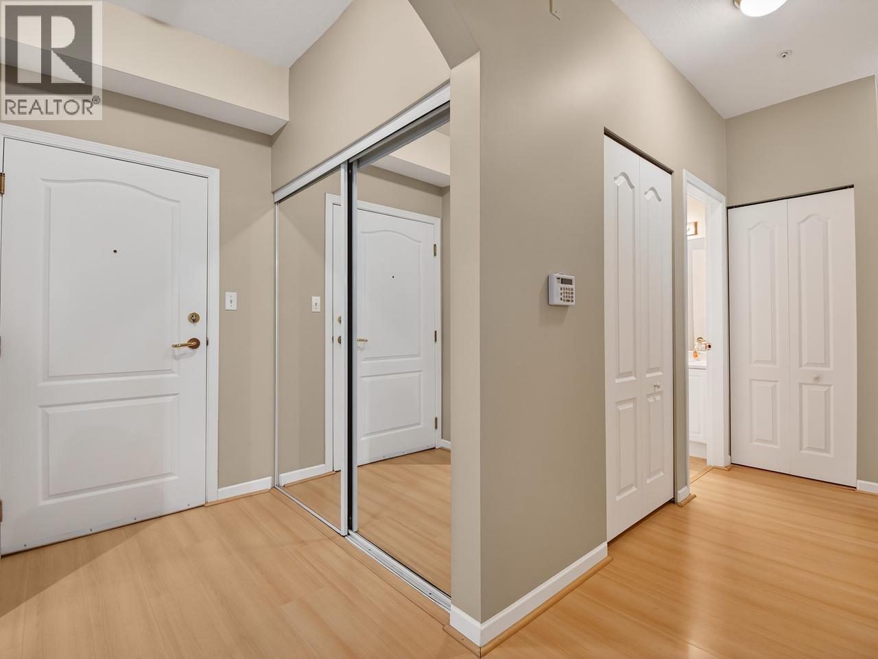 513 5262 Oakmount Crescent, Burnaby, British Columbia  V5H 4R7 - Photo 21 - R3117851