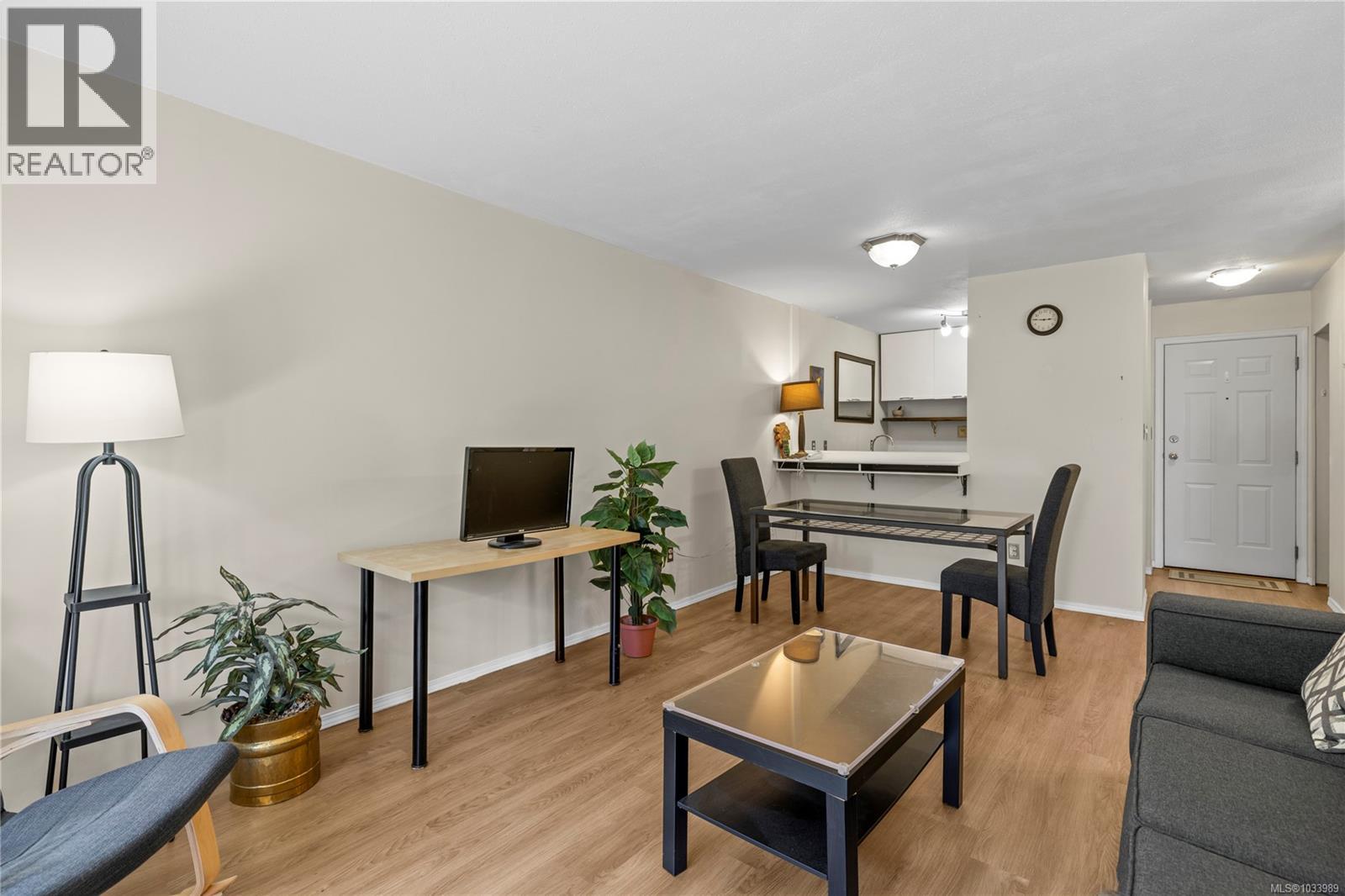 101 481 Kennedy St, Nanaimo, British Columbia  V9R 2J4 - Photo 6 - 1033989