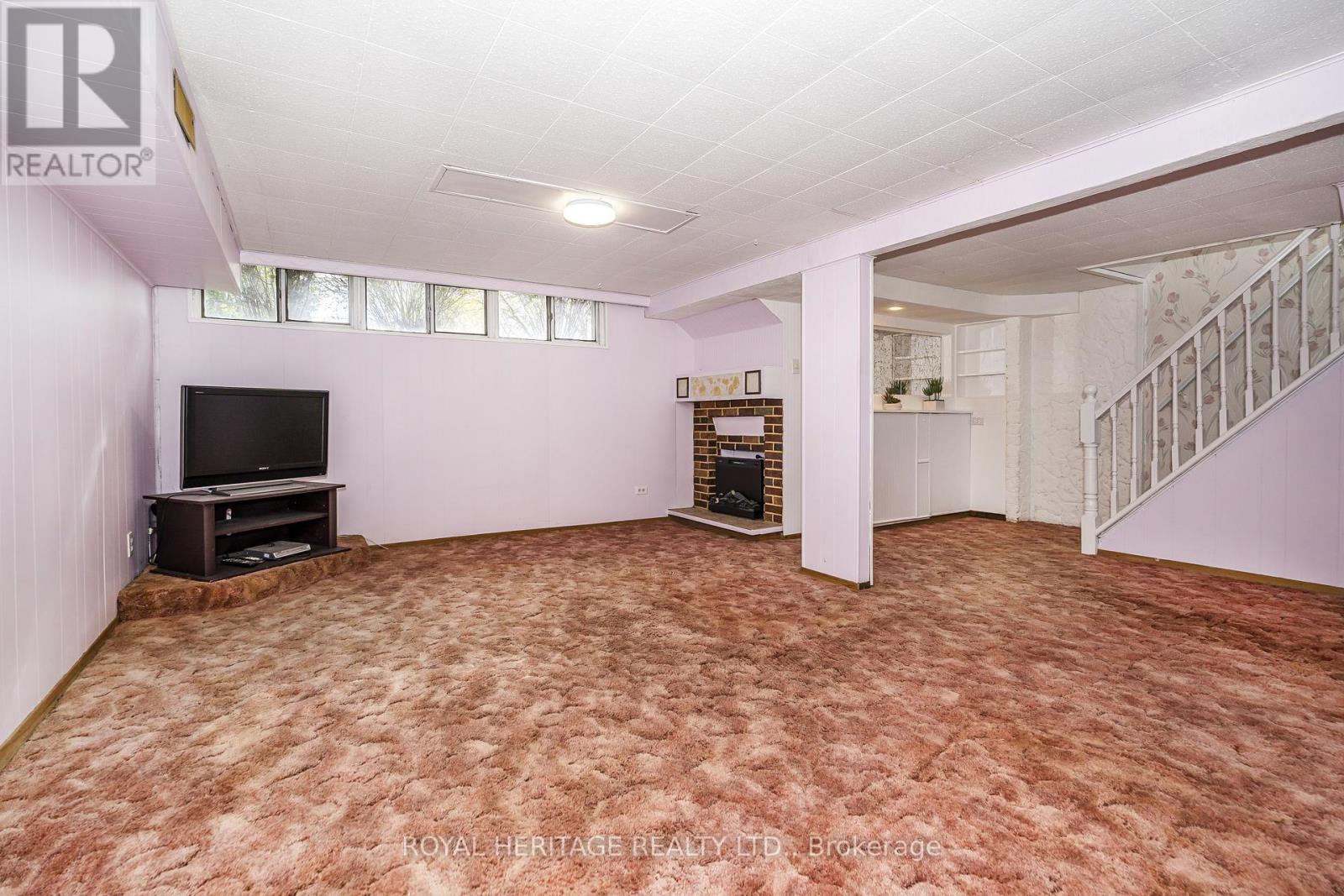 121 Tulloch Drive, Ajax, Ontario  L1S 2S7 - Photo 23 - E12962680