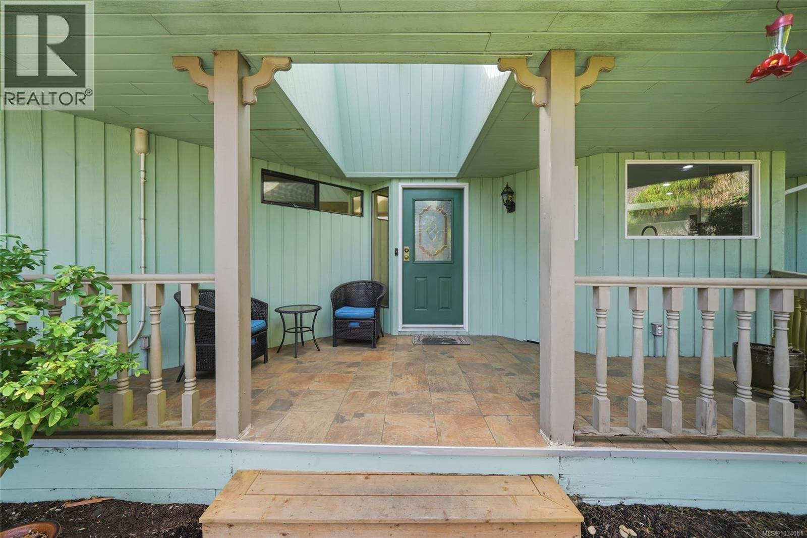 792 Bennett Rd, Qualicum Beach, British Columbia  V9K 1N1 - Photo 4 - 1034081
