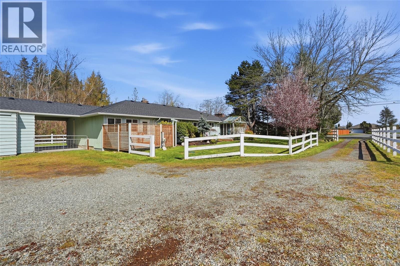 792 Bennett Rd, Qualicum Beach, British Columbia  V9K 1N1 - Photo 60 - 1034081