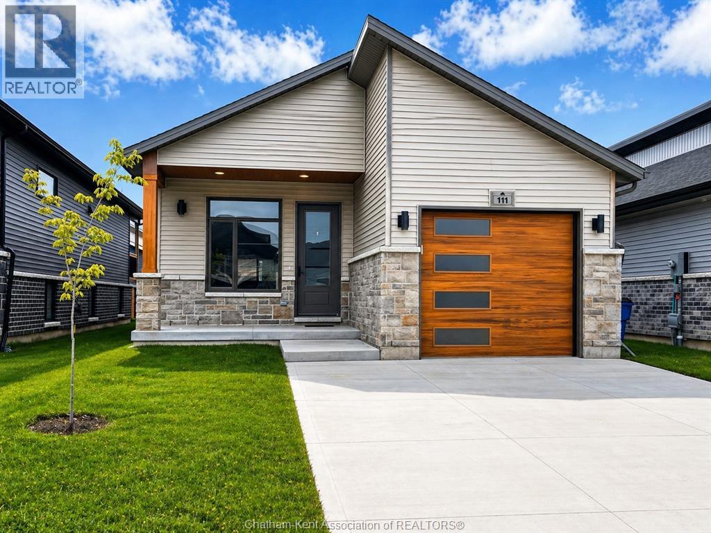 111 Ironwood TRAIL, Chatham, Ontario