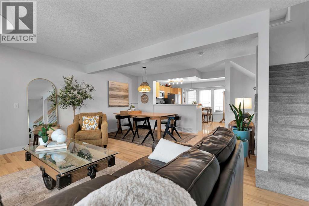 40 Patina Terrace Sw, Calgary, Alberta  T3H 4M8 - Photo 2 - A2301285