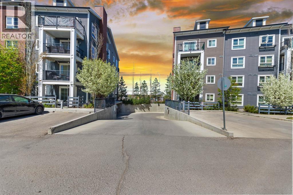 3306, 279 Copperpond Common Se, Calgary, Alberta  T2Z 1J1 - Photo 4 - A2305006