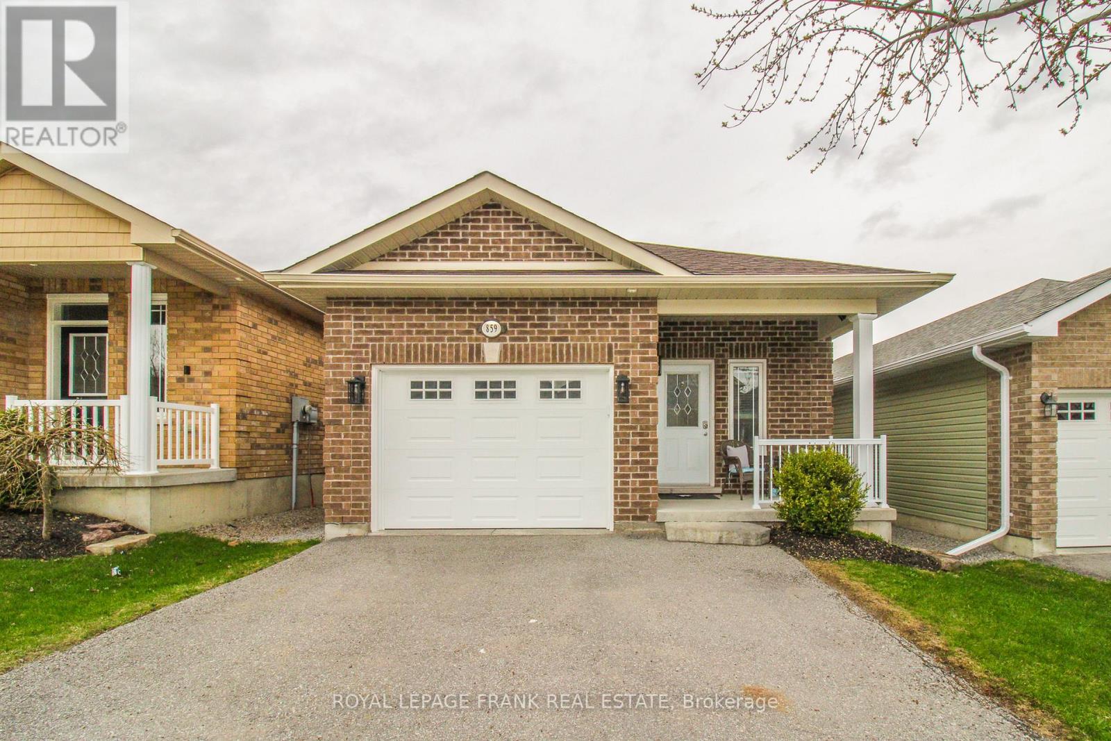 859 Emery Way, Peterborough, Ontario  K9J 0H7 - Photo 1 - X12947688