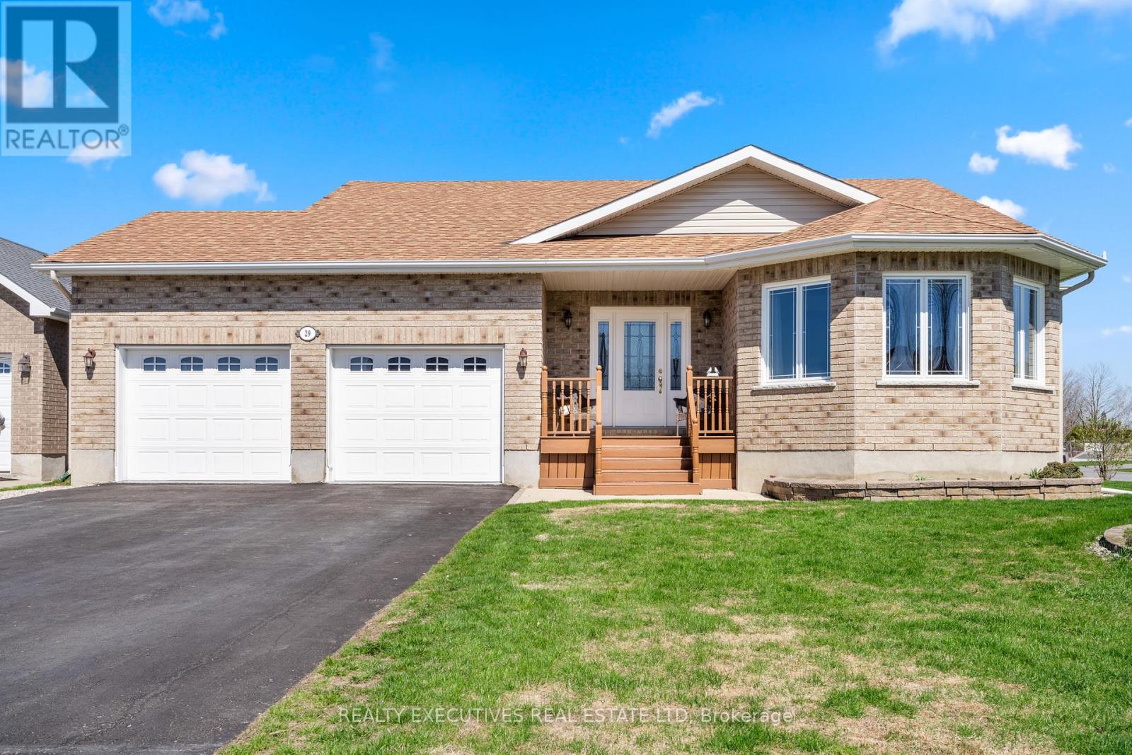 29 CHRISTIE LANE, north dundas, Ontario