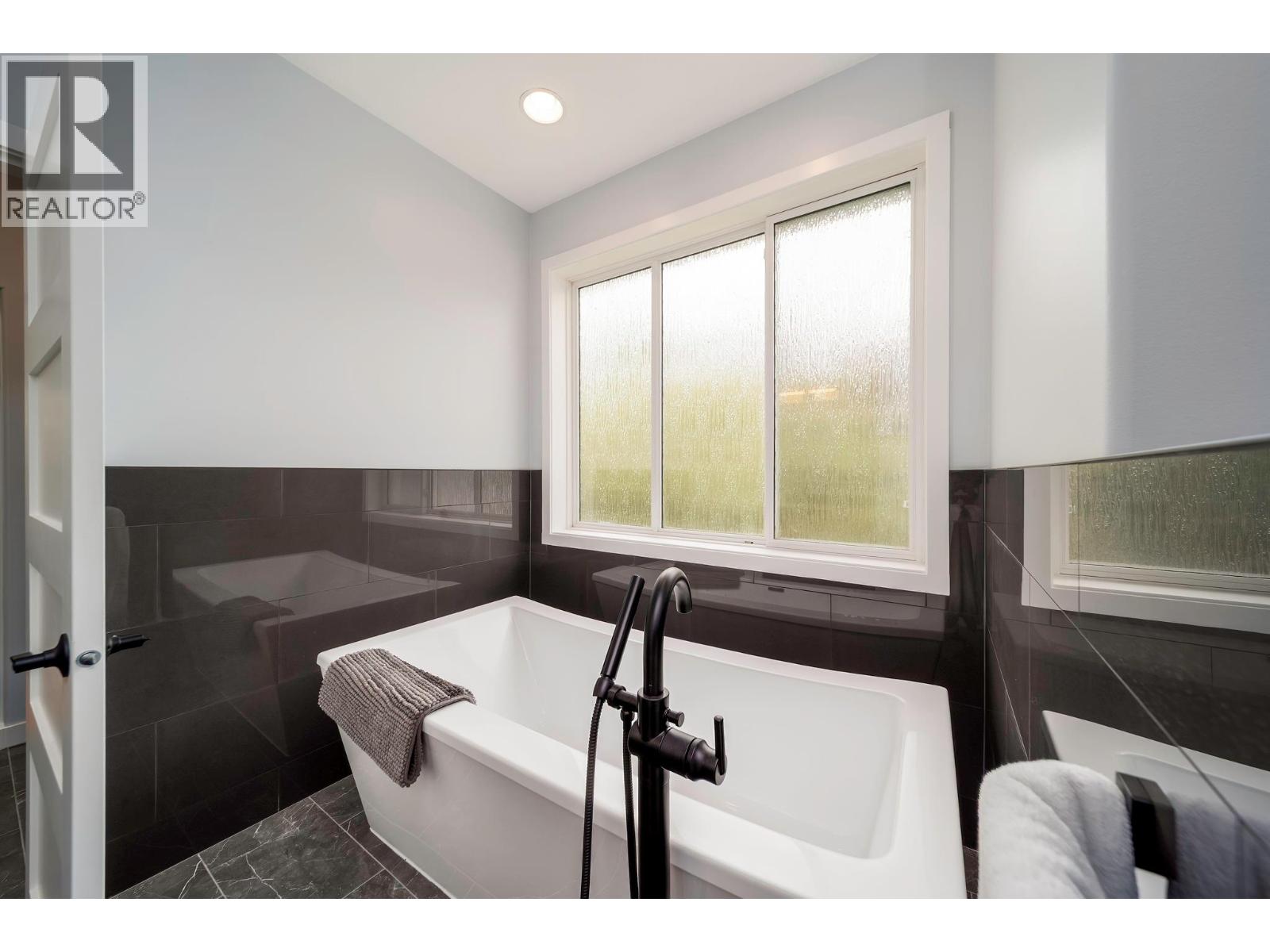 11310 Bond Road, Lake Country, British Columbia  V4V 1J5 - Photo 25 - 10384522