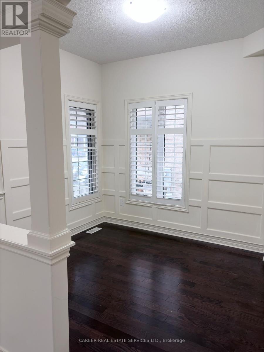 24 Crellin Street, Ajax, Ontario  L1Z 0C6 - Photo 4 - E13065530