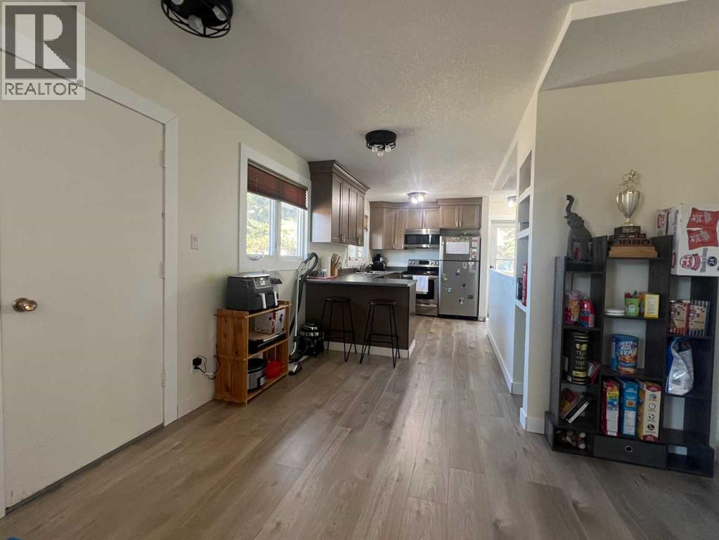 4830 16 Avenue, Edson, Alberta  T7E 1G4 - Photo 13 - A2306063