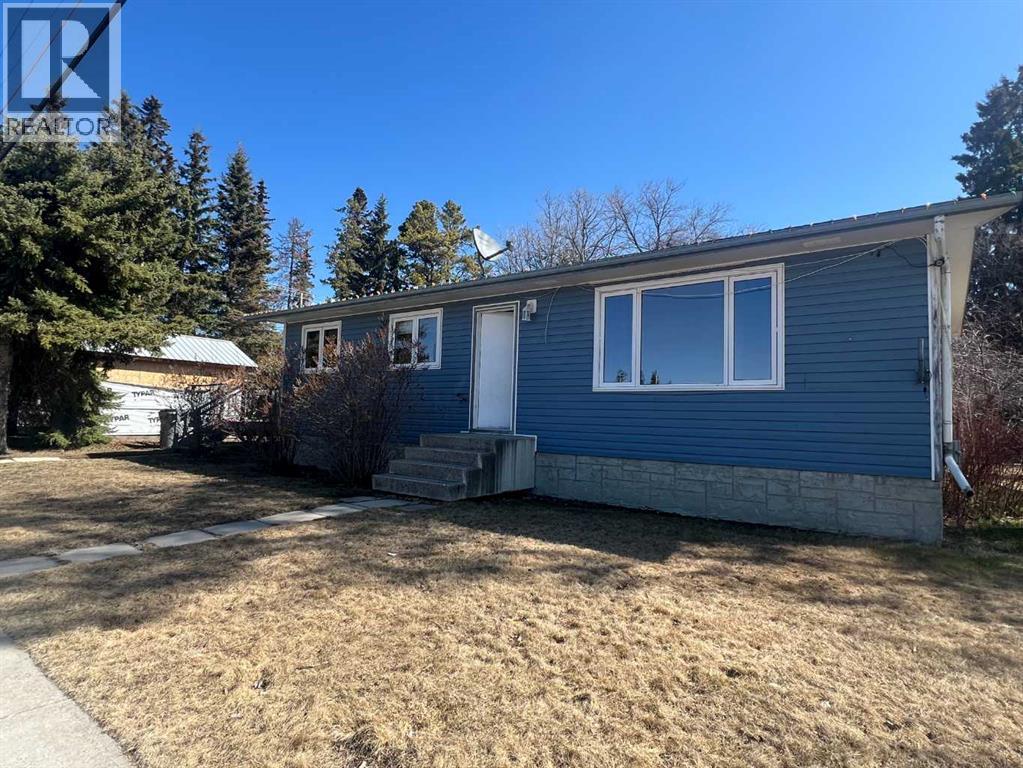 4830 16 Avenue, Edson, Alberta  T7E 1G4 - Photo 1 - A2306063