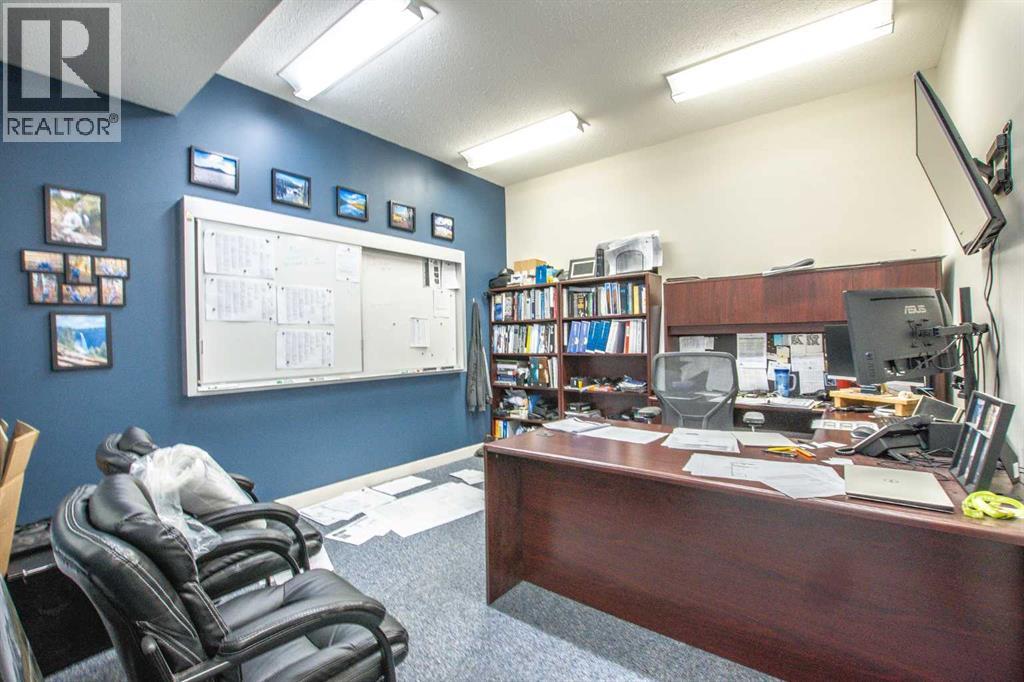 201, 10126 120 Avenue, Grande Prairie, Alberta  T8V 8H9 - Photo 31 - A2284187