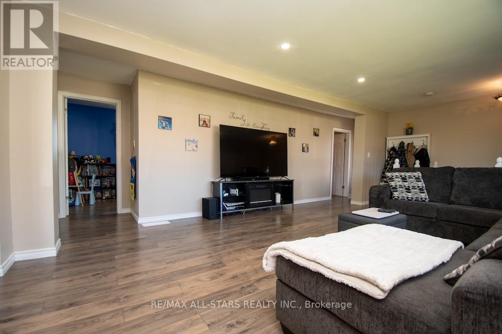 1426 Highway 7a, Kawartha Lakes, Ontario  L0A 1A0 - Photo 6 - X13065328