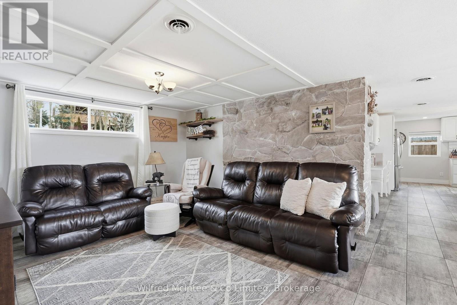 2157 Gerber Road, Wellesley, Ontario  N0B 2T0 - Photo 14 - X13065426