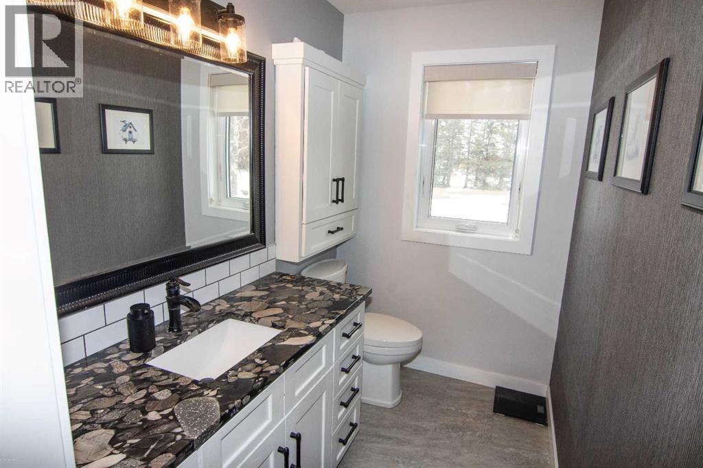33233 Range Road 284, Rural Mountain View County, Alberta  T4H 1P2 - Photo 20 - A2299245