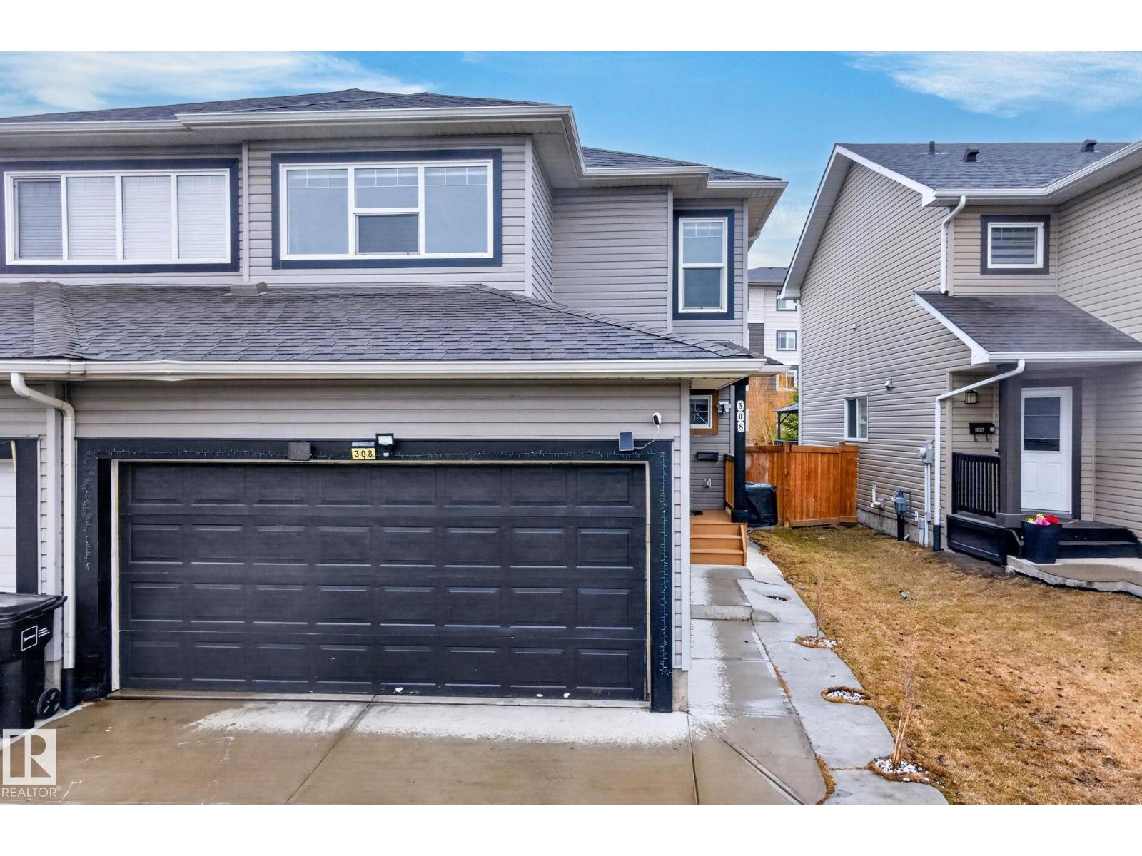 308 42 AV NW, edmonton, Alberta