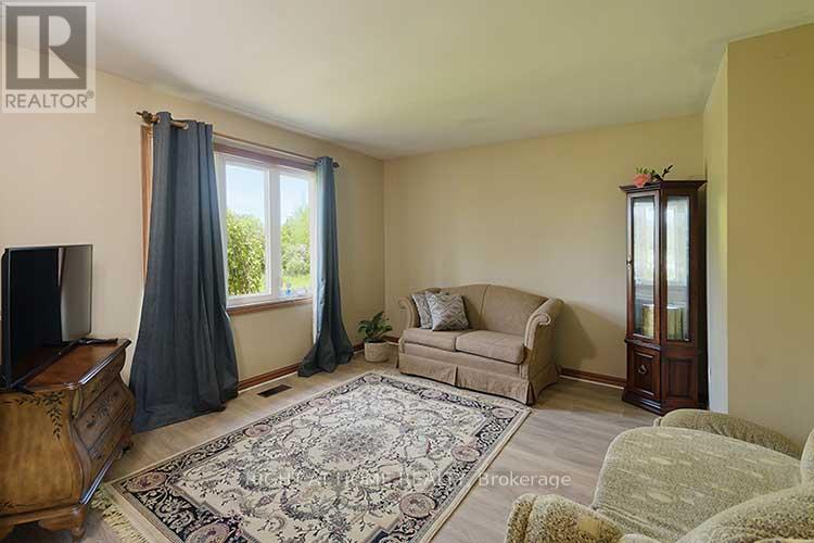 5125 Concession 4 Road, Uxbridge, Ontario  L0C 1A0 - Photo 6 - N12858072