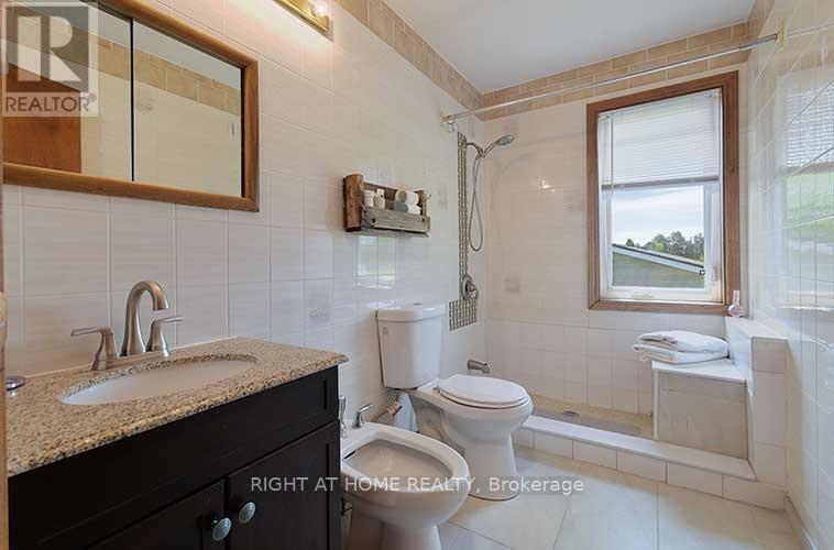 5125 Concession 4 Road, Uxbridge, Ontario  L0C 1A0 - Photo 9 - N12858072