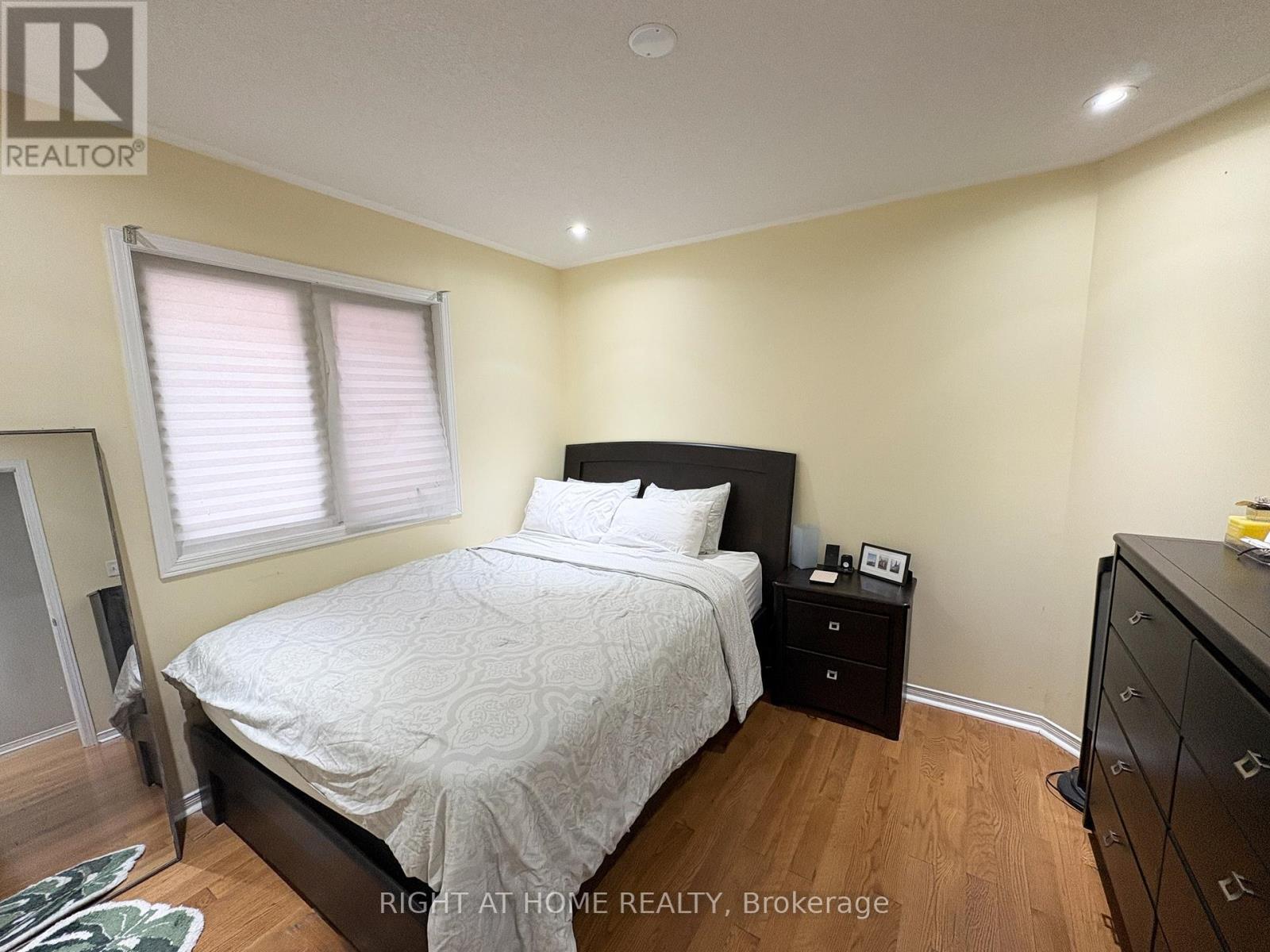54 Leila Jackson Terrace, Toronto, Ontario  M3L 0B3 - Photo 20 - W12922728
