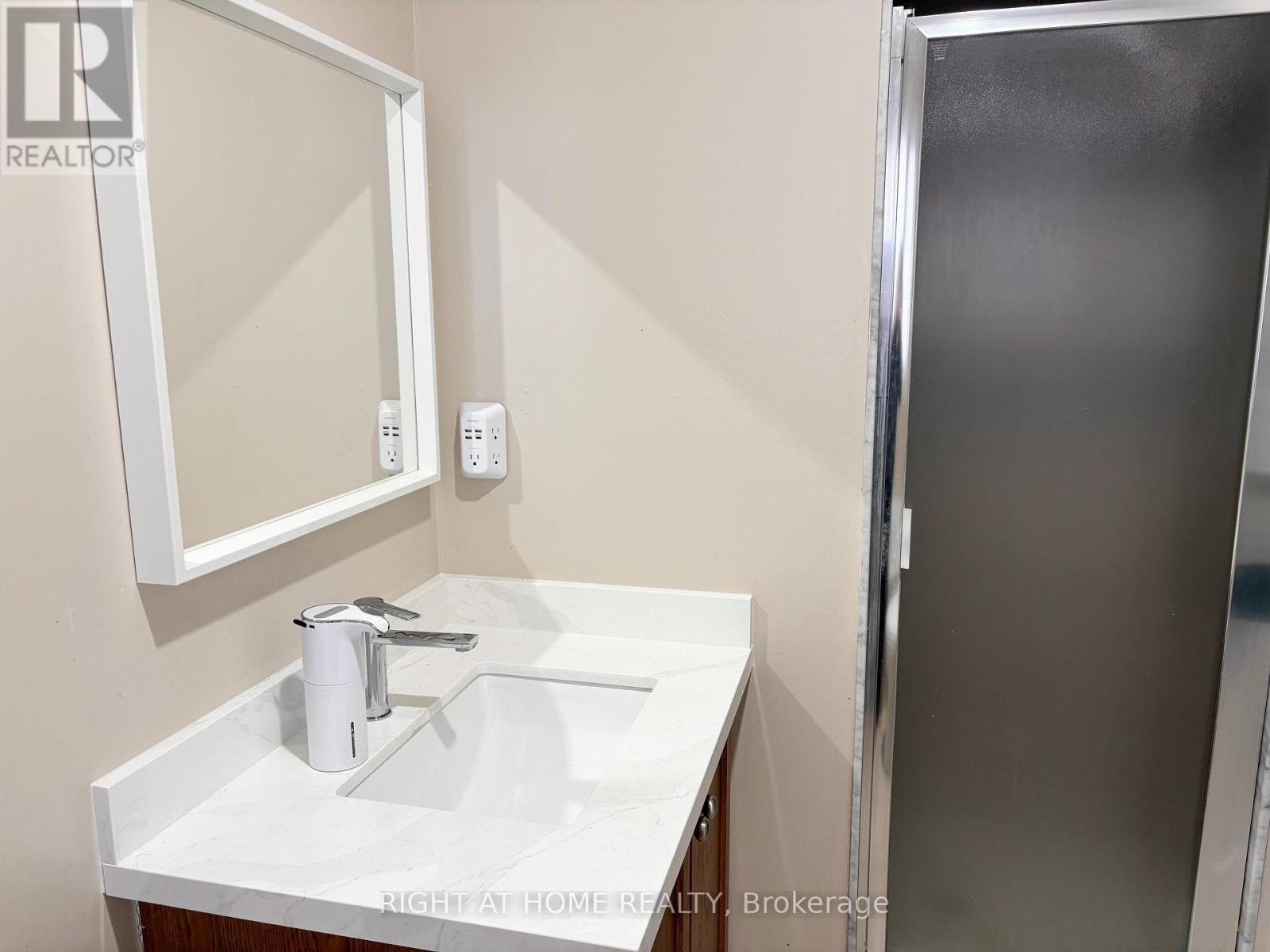 54 Leila Jackson Terrace, Toronto, Ontario  M3L 0B3 - Photo 17 - W12922728