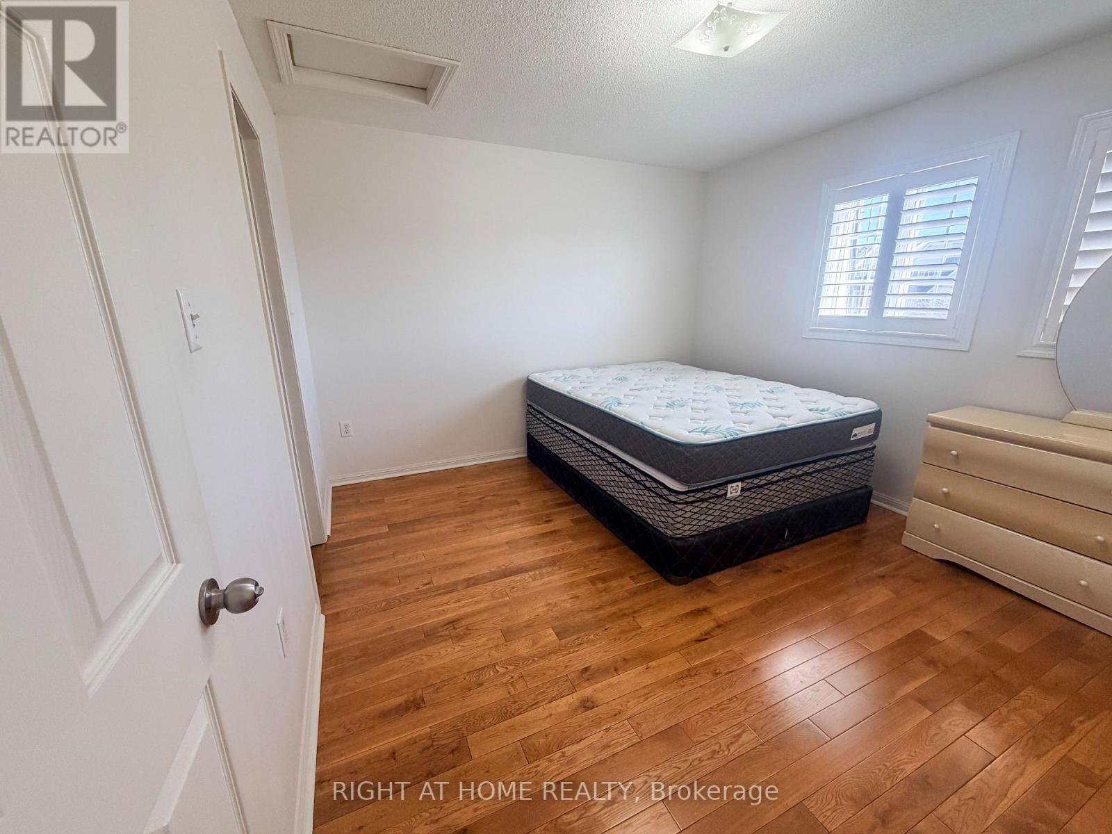 28 - 1525 South Parade Court, Mississauga, Ontario  L5M 6E9 - Photo 15 - W13046928