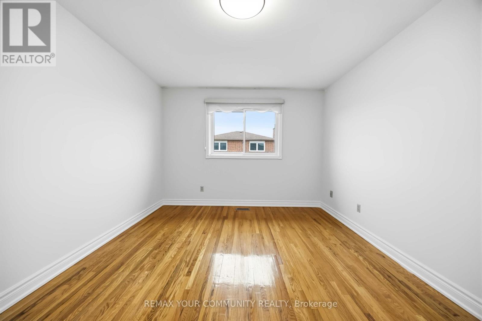 30 John Lindsay Court, Toronto, Ontario  M3L 2K1 - Photo 21 - W13059000
