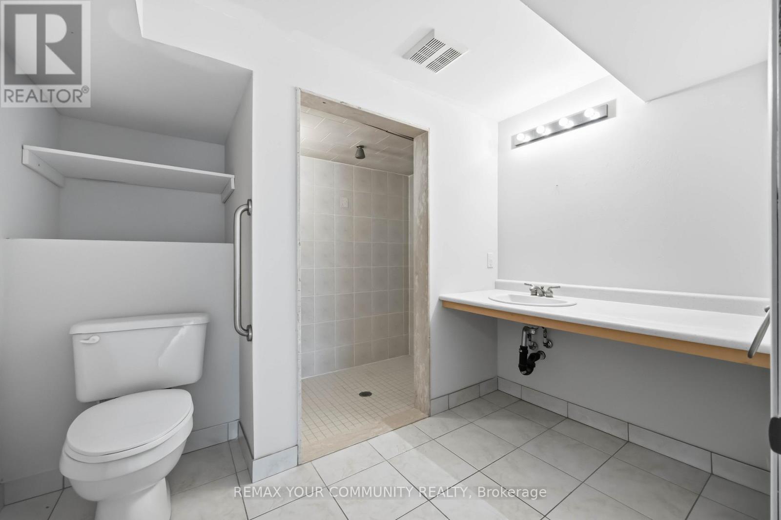 30 John Lindsay Court, Toronto, Ontario  M3L 2K1 - Photo 34 - W13059000