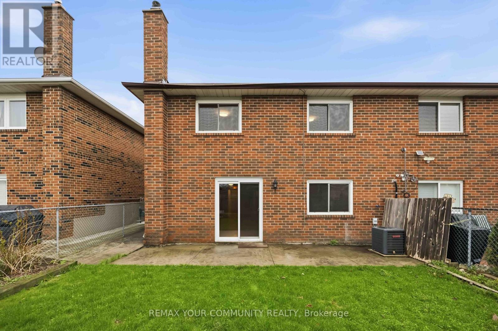 30 John Lindsay Court, Toronto, Ontario  M3L 2K1 - Photo 39 - W13059000