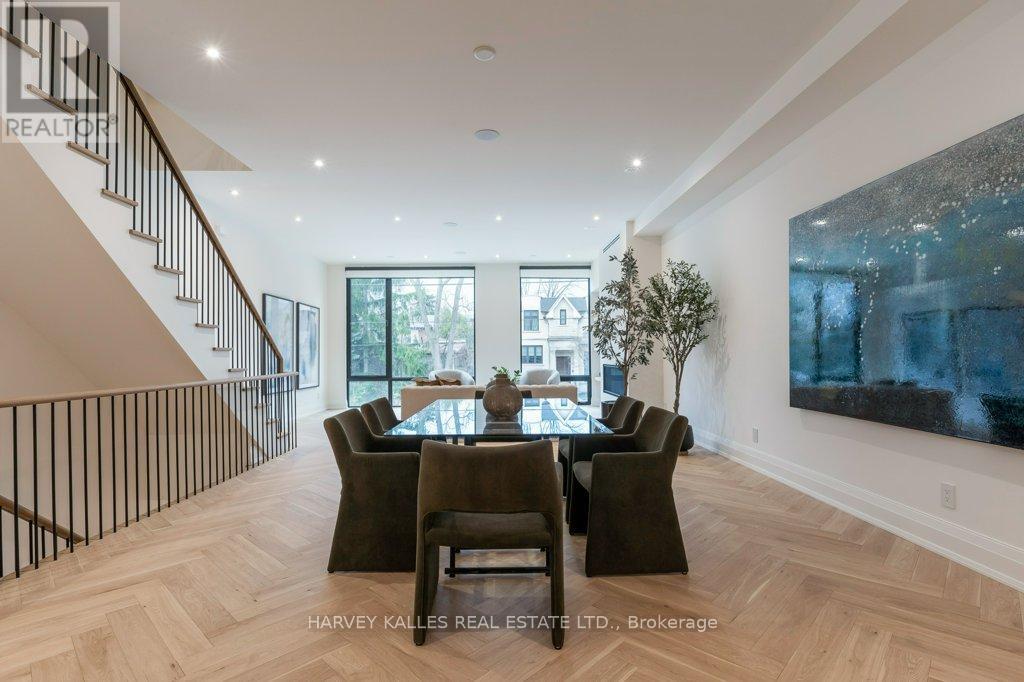 32 Evergreen Gardens, Toronto, Ontario  M4G 1C5 - Photo 14 - C13065370