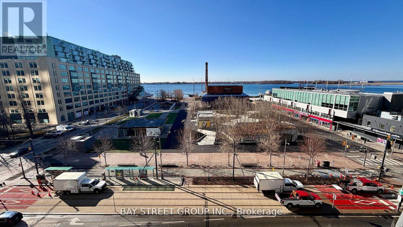 604 - 218 Queens Quay W, Toronto (Waterfront Communities), Ontario  M5J 2Y6 - Photo 5 - C13065376