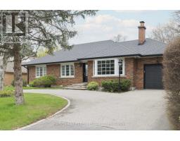 530 BLYTHWOOD ROAD, Toronto, Ontario