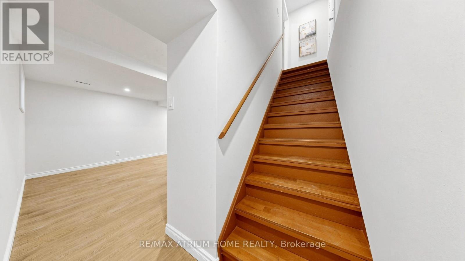 13 Applegate Crescent E, Toronto (Hillcrest Village), Ontario  M2H 2R5 - Photo 29 - C13065504