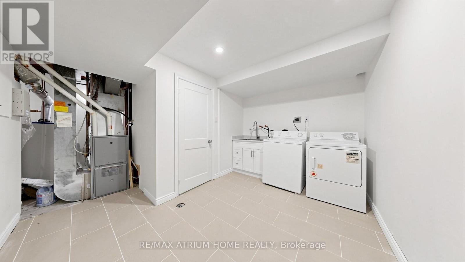 13 Applegate Crescent E, Toronto (Hillcrest Village), Ontario  M2H 2R5 - Photo 32 - C13065504