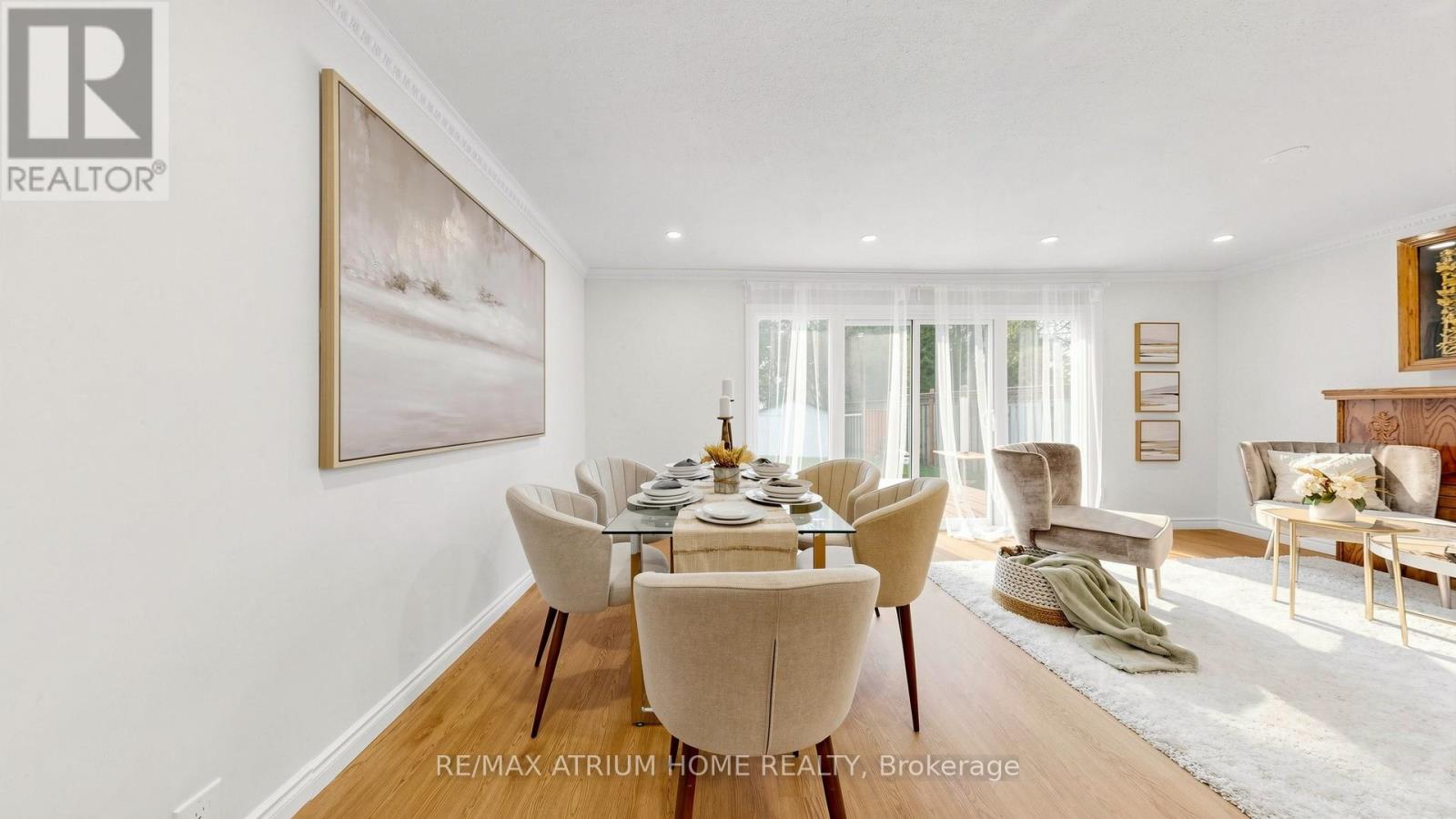 13 Applegate Crescent E, Toronto (Hillcrest Village), Ontario  M2H 2R5 - Photo 7 - C13065504