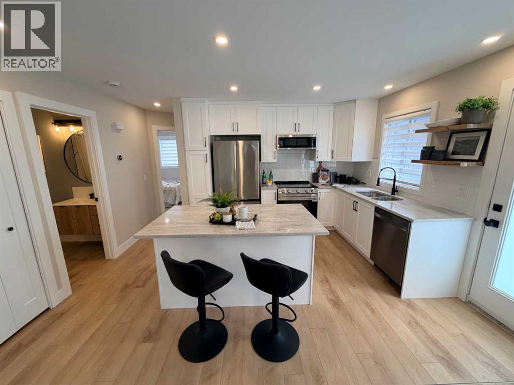 129 Coventry Place Ne, Calgary, Alberta  T3K 4A6 - Photo 7 - A2289332