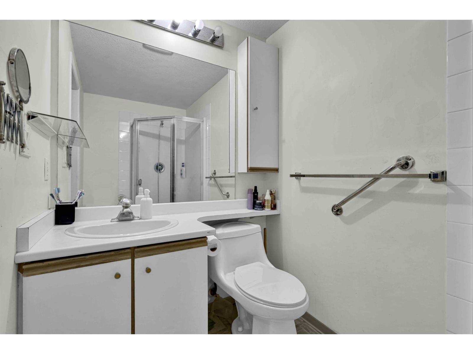 315 13918 72 Avenue, Surrey, British Columbia  V3W 0T4 - Photo 16 - R3117538