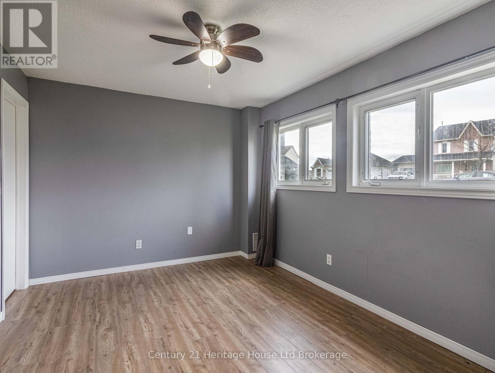14 Pebble Beach Court, Woodstock, Ontario  N4S 8X1 - Photo 11 - X13058746